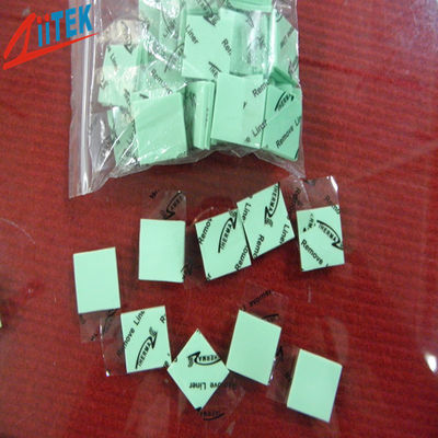 Ultrasoft CPU Heatsink Pad Thermal Gap Filler 1.5 W / mK Green Thermal Pads Silikon 45 Shore 00 TIF100-07S