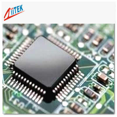 Secara alami Tacky 1.5 W/MK Silicone Thermal Conductive Pad Dengan 45 Shore 00 Untuk LED Controller