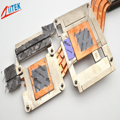 Secara alami Tacky 1.5 W/MK Silicone Thermal Conductive Pad Dengan 45 Shore 00 Untuk LED Controller
