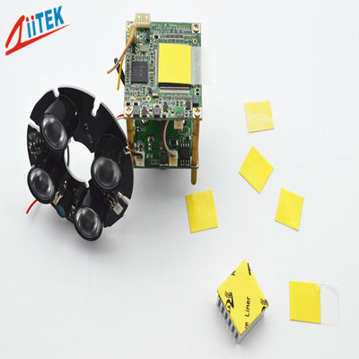 3mm Ketebalan Thermal Gap Filler Pad 3mmT Ziitek TIF4120 Untuk Heat Sinking Perumahan Pada LED-lit BLU di LCD