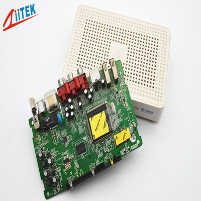 3mm Ketebalan Thermal Gap Filler Pad 3mmT Ziitek TIF4120 Untuk Heat Sinking Perumahan Pada LED-lit BLU di LCD