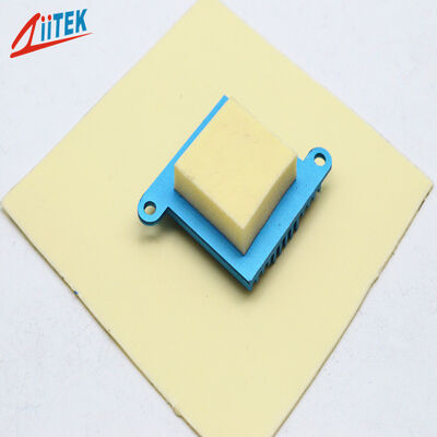 Kinerja yang baik Thermal Gap Filler TIF ™ 150-19S Keramik PAD Silikon, 55 Shore 00