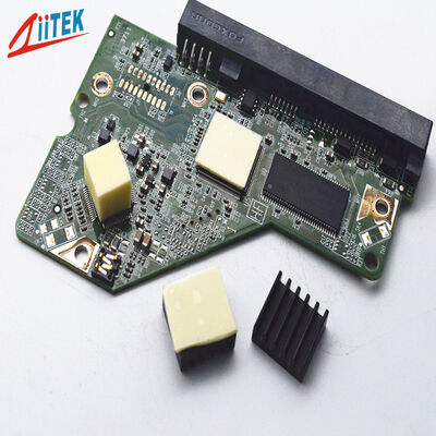 Bantalan Termal Isolasi Elektrik Dengan Konduktivitas Termal 2.0W/MK Untuk Manajemen Termal Untuk Server